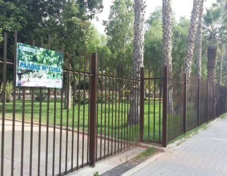El Ayuntamiento cierra los parques por el fuerte viento