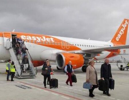Easyjet conectará Sevilla con Edimburgo dos veces a la semana