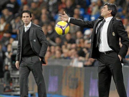 El Sevilla FC acaba la primera vuelta con 29 puntos, los mismos que el primer año de Juande y el último de Emery