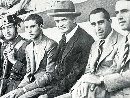 Solo dos técnicos en la historia del Real Betis ganaron a Real Madrid, Barcelona y Sevilla FC la misma temporada