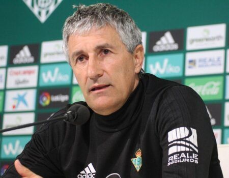 Quique Setién: «No soy temerario, antes de dar un paso miro cómo está la baldosa»