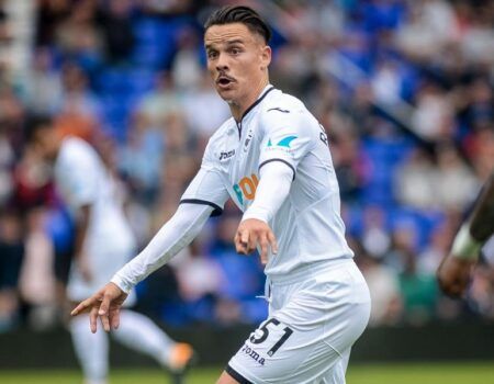 «Roque Mesa no irá a ninguna parte si no llega una oferta mejor», dicen desde el Swansea