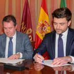 Juan Espadas y Beltrán Pérez colisionan por la moción de censura contra Rajoy