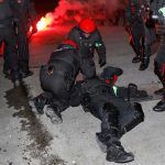 Fallece un policía vasco durante la batalla campal entre ultras del Athletic y el Spartak de Moscú