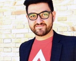 Manu Sánchez no podrá ser pregonero de la Cabalgata de Sevilla 2025
