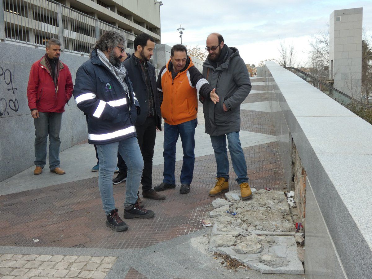 González Rojas visita la zona junto a representantes de la plataforma Entre Lindes