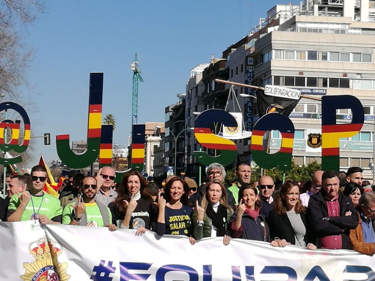 Representantes de VOX en Sevilla, Fátima Azmani, Reyes Romero y Maria José Piñero