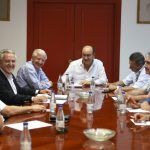 Las Peñas Sevillistas y los pequeños accionistas piden al CSD que actúe ante la «voraz compra de acciones»