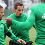 Guardado vuelve con el grupo y Adán cuida sus molestias de pubis