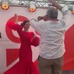 Inés Arrimadas levanta pasiones bailando sevillanas en la Feria de Abril de Cataluña