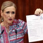 Cifuentes renuncia a su máster