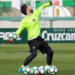 El Real Betis busca la quinta plaza ante el Eibar con Dani Giménez en la portería