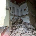 Desalojadas cuatro personas tras el derrumbe de parte de una vivienda del centro