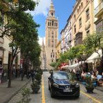Vecinos de Mateos Gago afirman que la reordenación de la calle «es un caos»