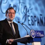 Rajoy inyecta moral a los suyos frente a los «inexpertos lenguaraces» de Ciudadanos