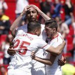 Épica remontada del Sevilla FC para salvar un punto cuando parecía tener perdidos los tres (2-2)