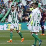 El Real Betis ya aventaja en cinco puntos al octavo, el Girona, goleado en Anoeta (5-0)