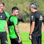 Setién anuncia rotaciones en la delantera, con opciones para Rubén Castro y Sanabria ante Las Palmas
