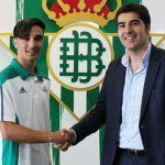 El juvenil Roberto puede debutar con el Real Betis en Leganés y su cláusula subiría a 20 millones