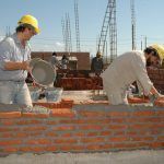 Más de 3.000 sevillanos abandonaron las listas del paro en mayo