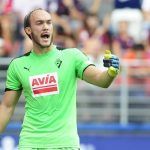 El portero serbio del Eibar, Marko Dmitrovic, también está en la agenda del Real Betis