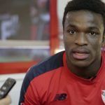 El Sevilla FC traspasa al portero camerunés Ondoa al Oostende: Rico y Soria también pueden salir