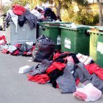 La ropa de Cruz Roja para los inmigrantes del Aquarius acabó en la basura