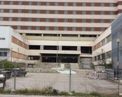 El valioso hospital que ahora tendría Sevilla, pero que el Gobierno socialista dejó morir