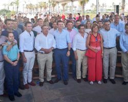 Los perdedores del congreso del PP de Sevilla deciden apoyar ahora a Casado