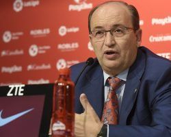 Castro: «No vamos a buscar a nadie para comprar acciones, nos las traen»