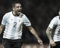 Este lunes se incorporan a los entrenamientos Banega, Mercado, Kjaer y Muriel