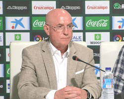 Serra no ve necesario otro delantero y confirma el fichaje de un defensa