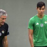 Setién, a los niños: «En cuarenta años nunca vi a un futbolista progresar tanto como Mandi»
