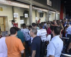 El Sevilla FC supera los 38.000 abonados y solo venderá 4.320 abonos con asiento más