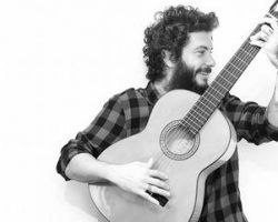 Juanito Makandé presentará su nuevo disco, «El habitante de la tarde roja» en Sevilla