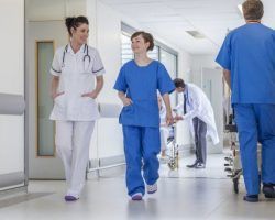 Salud reconoce la escasez de pediatras en la provincia pero garantiza la atención pediátrica