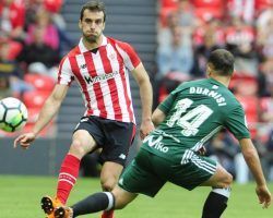 El bilbaíno Lekue, una de las opciones del Betis para el lateral derecho