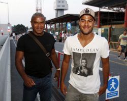 Mazinho: «Rafinha lo que quiere es jugar y Serra lo quiere, en los próximos días se verá»