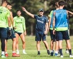 El Levante llega con bastantes bajas y sin caras nuevas en el equipo inicial pese a los muchos fichajes realizados