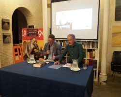 Arnaud Imatz en Sevilla: “ Defiendo una Europa de raíces cristianas”