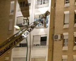 Un rayo provoca el incendio en una vivienda en San Pablo, sin heridos
