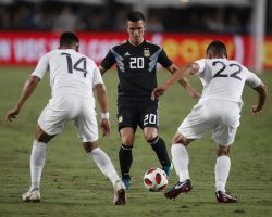 Lo Celso coge galones en Argentina: provoca un penalti y marca un gran gol en el debut de Scaloni