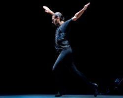 «Arena», de Israel Galván, abre la programación oficial de la Bienal
