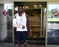 Ibrahim Amadou fue operado de una subluxación de codo tras el partido