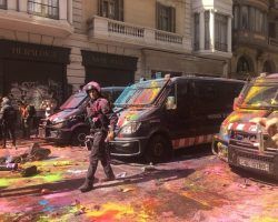 Solidaridad con el policía sevillano apalizado