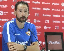 Machín: «Nuestra afición es el jugador número doce ante todos los rivales»