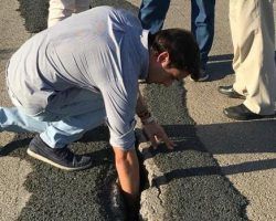 El pleno de la Diputación reclama mejoras en las dos vías de acceso a Isla Mayor para conectar mejor el pueblo