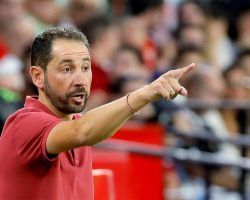 Machín: «La clasificación no me da vértigo porque no la miro»