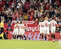 Nueva multa de 30.000 euros al Sevilla FC por permitir la pancarta de los Biris ante el Real Madrid
