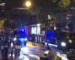 Los hinchas ingleses causan numerosos disturbios en el centro de Sevilla